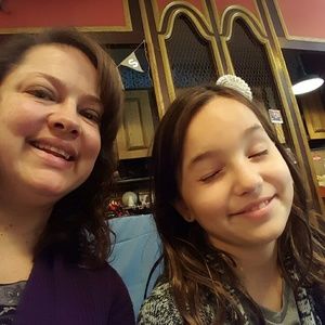 Meet your Posher, Melissa