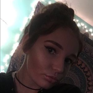 Meet your Posher, Alana