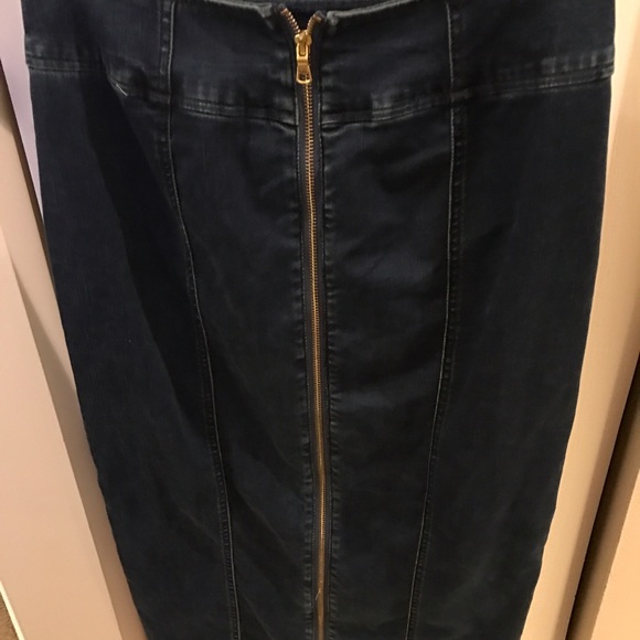 Soho pencil Jeans skirt size 6