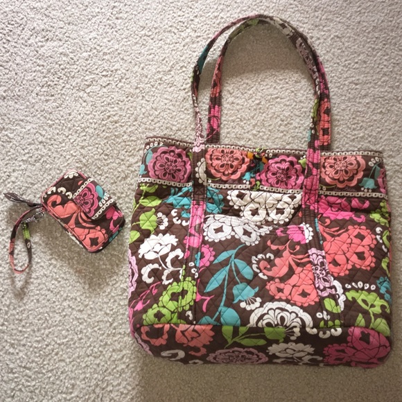 RETIRED PATTERN Lola Wristlet & Large Tote BUNDLE