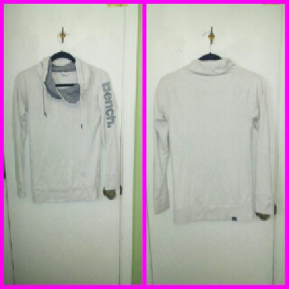 BENCH sweater