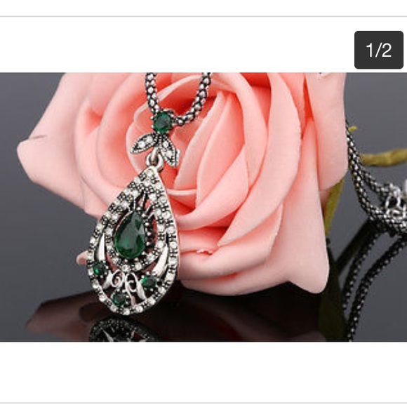Antique Silver Jewel Crystal jewel Valentine Gift