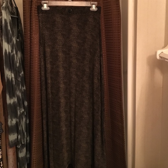 Animal print stretch fabric skirt Size M - Picture 2 of 2