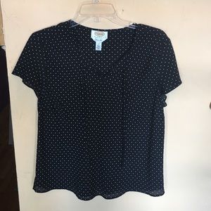 Short sleeved blouse