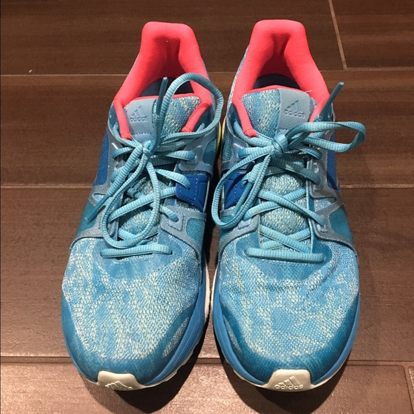 New Adidas Supernova Sequence 9 Running Shoes - Picture 2 of 3