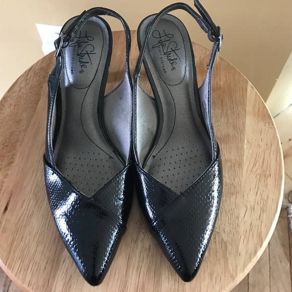 Black Life Stride 👠