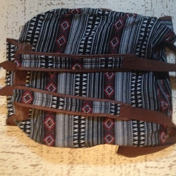 Aztec Backpack - Picture 2 of 3