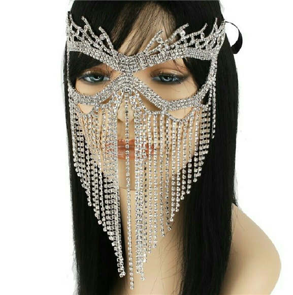 Elegant Rhinestone Mascerade Mask