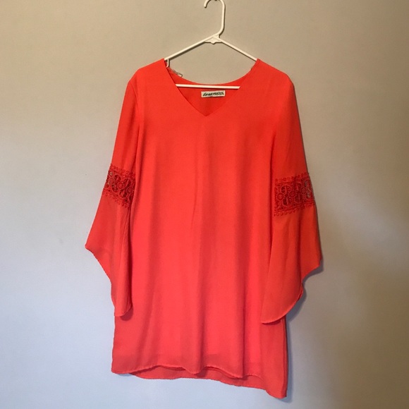 SOLD!!!! Peach dress - Picture 1 of 4