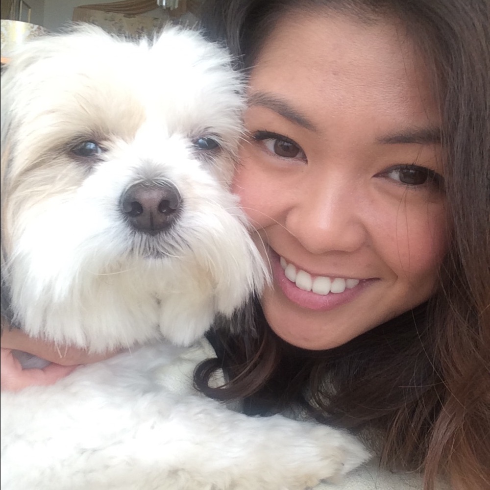 Meet your Posher, Ellysa