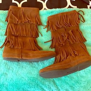 Minnetonka fringe cognac boots