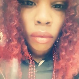 Meet your Posher, Justina