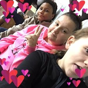 Meet your Posher, Elizabeth