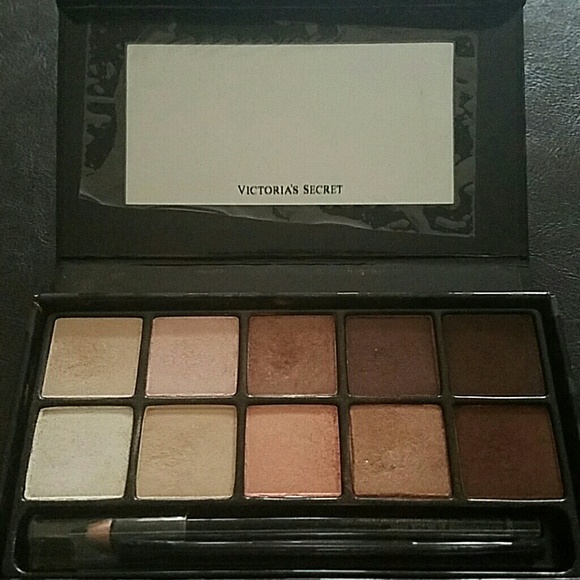 Victoria's Secret Neutral Exotics Eye Palette