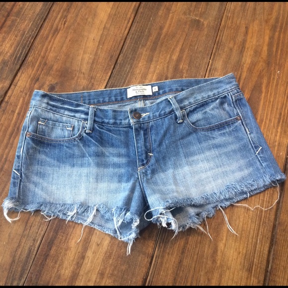 Abercrombie & Fitch Pants - 🎉24 HOUR SALE🎉 A&F shorts