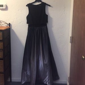 Black ombré dress with open mid