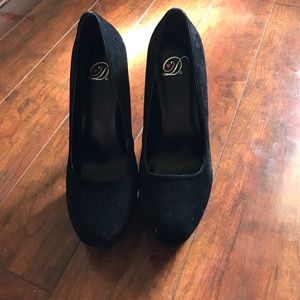 Black suede heels