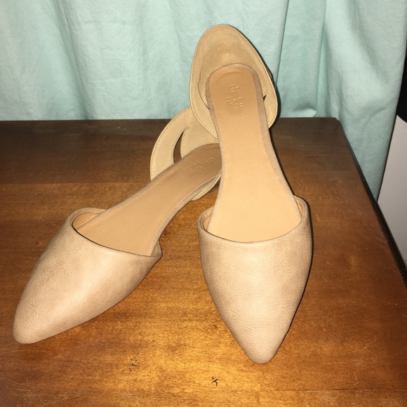 Charlotte Russe nude flats