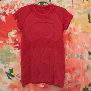 Lululemon swiftly crew neck tshirt