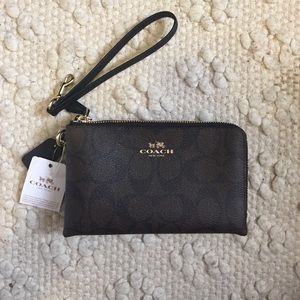 Brand new Coach signature double zip wristlet