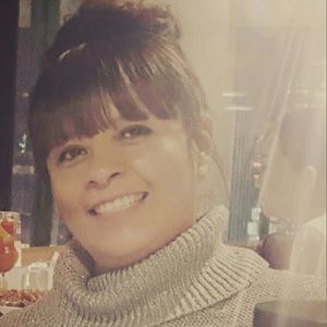 Meet your Posher, Teodora