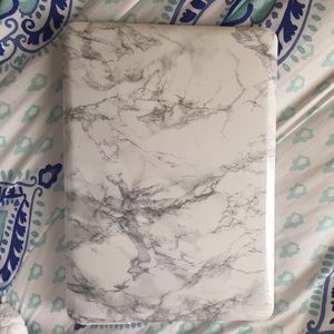 White Marble Laptop Case