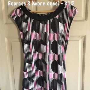 Express Dress with pockets