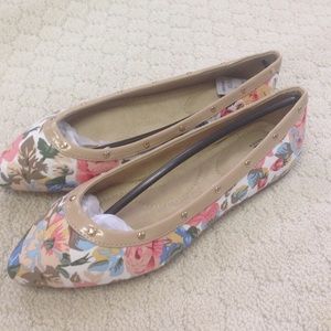 Cute summer-fall  flats