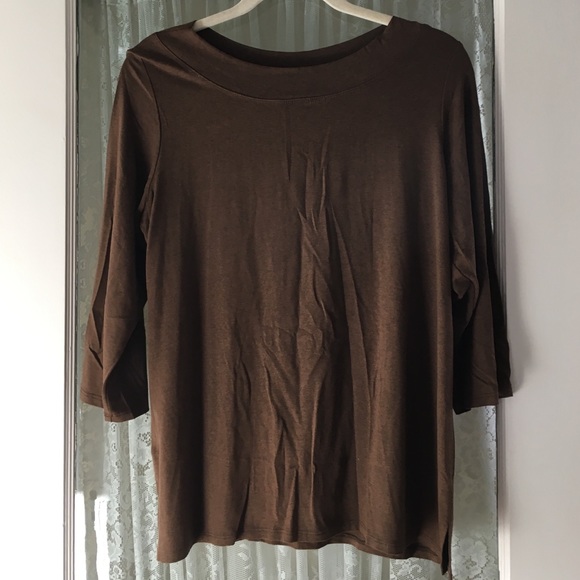 Susan Graver brown scoop neck top