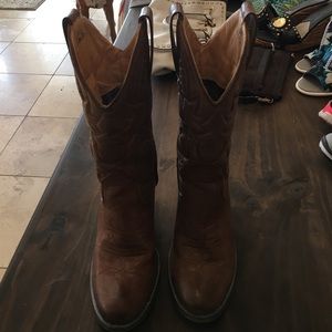 Volatil cowboy boots