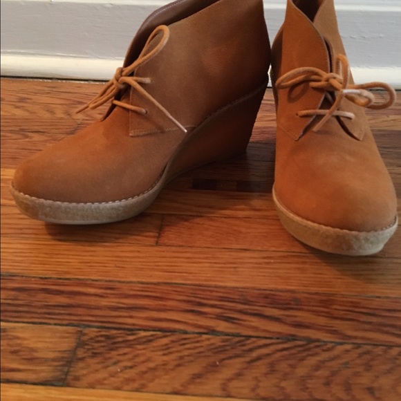 Cole Haan Cognac Lace Up Booties Size 7