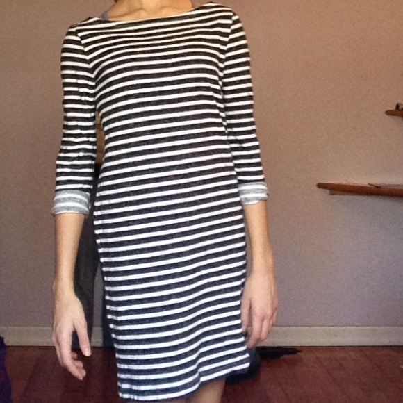 3/4 length sleeved dress.