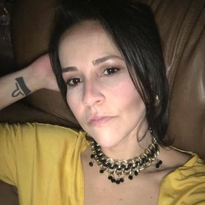 Meet your Posher, Sania