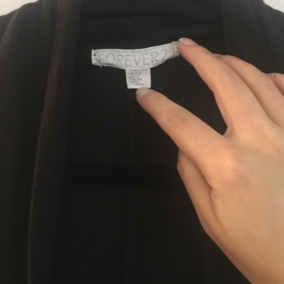 Short Sleeve, Black cardigan. Forever 21 - Picture 2 of 3