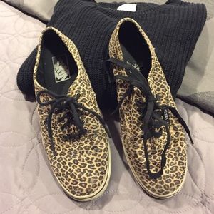 Cheetah print Vans