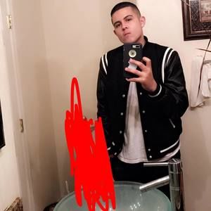 Meet your Posher, Daniel