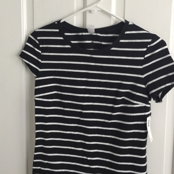 Cute striped dress!