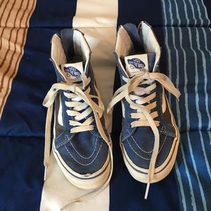 Boys Size Size 1 Vans zip up shoes