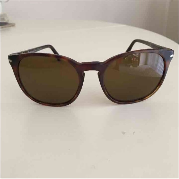Persol polarized sunglasses matte Havana