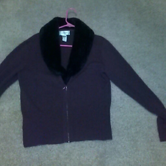 Sweater - Picture 2 of 2