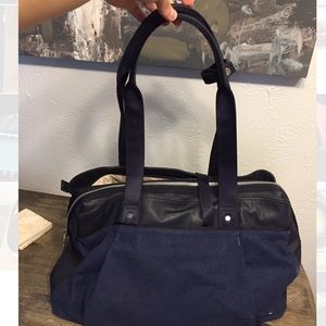 Lululemon navy yoga tote
