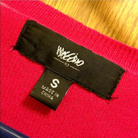 Pink sweater!44 - Picture 2 of 2