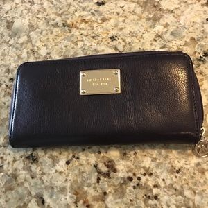 Michael Kors continental wallet