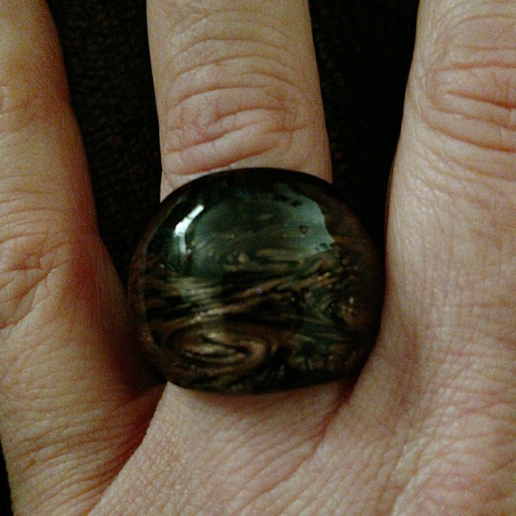 NWOT 💜Lampwork Ring💜