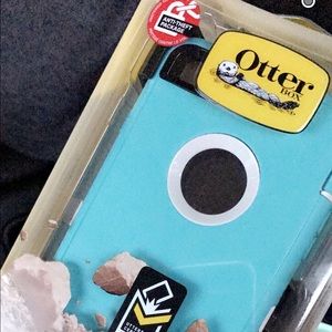 IPHONE 6+ OTTER BOX
