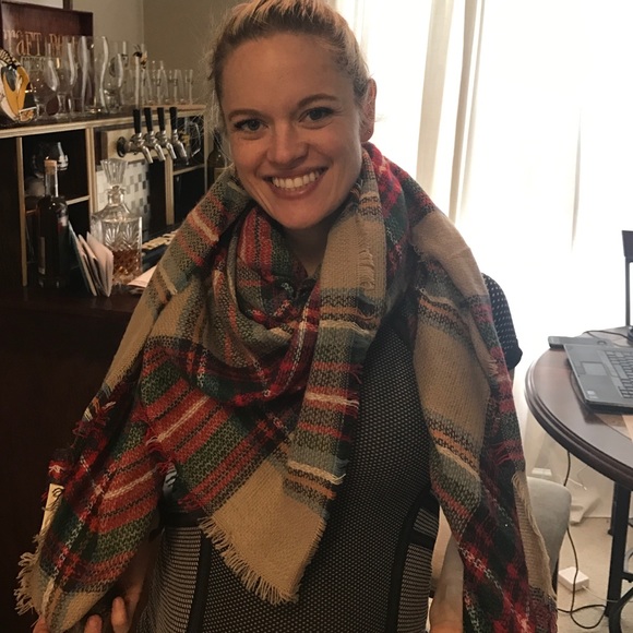 ❌❌❌SOLD❌❌❌blanket scarf