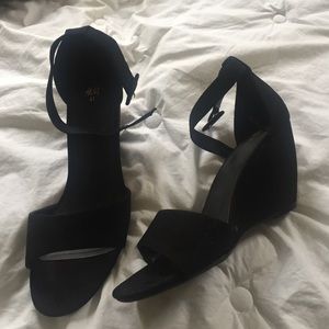 Velvet wedges from H and M