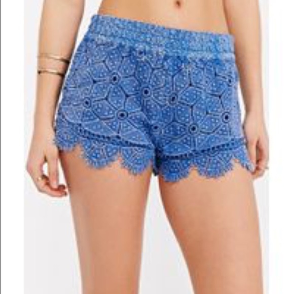 Ecote eyelet shorts