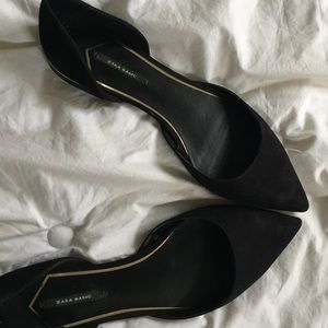 Gently used suede flats from ZARA