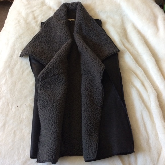 Shearling vest black and gray size medium